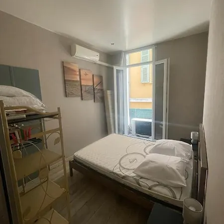 2 Pieces Confort Vieux Cours Saleya Proche Commerces Et ניס